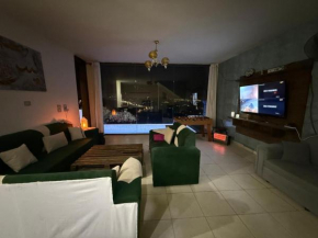Lion's Den Chalet,شالية عرين الاسد